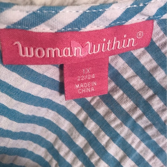 Woman Within 1X Blue and White Vertical Striped Button-Up Seersucker Blouse S/S - Picture 3 of 5